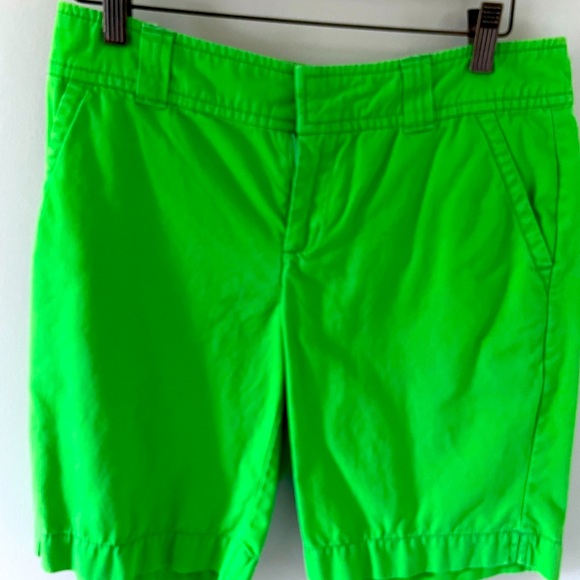 Lilly Pulitzer Pants - Like new Lilly Pulitzer Bermuda shorts